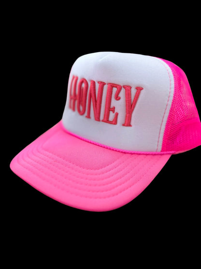 Gorra de camionero con diseño de miel