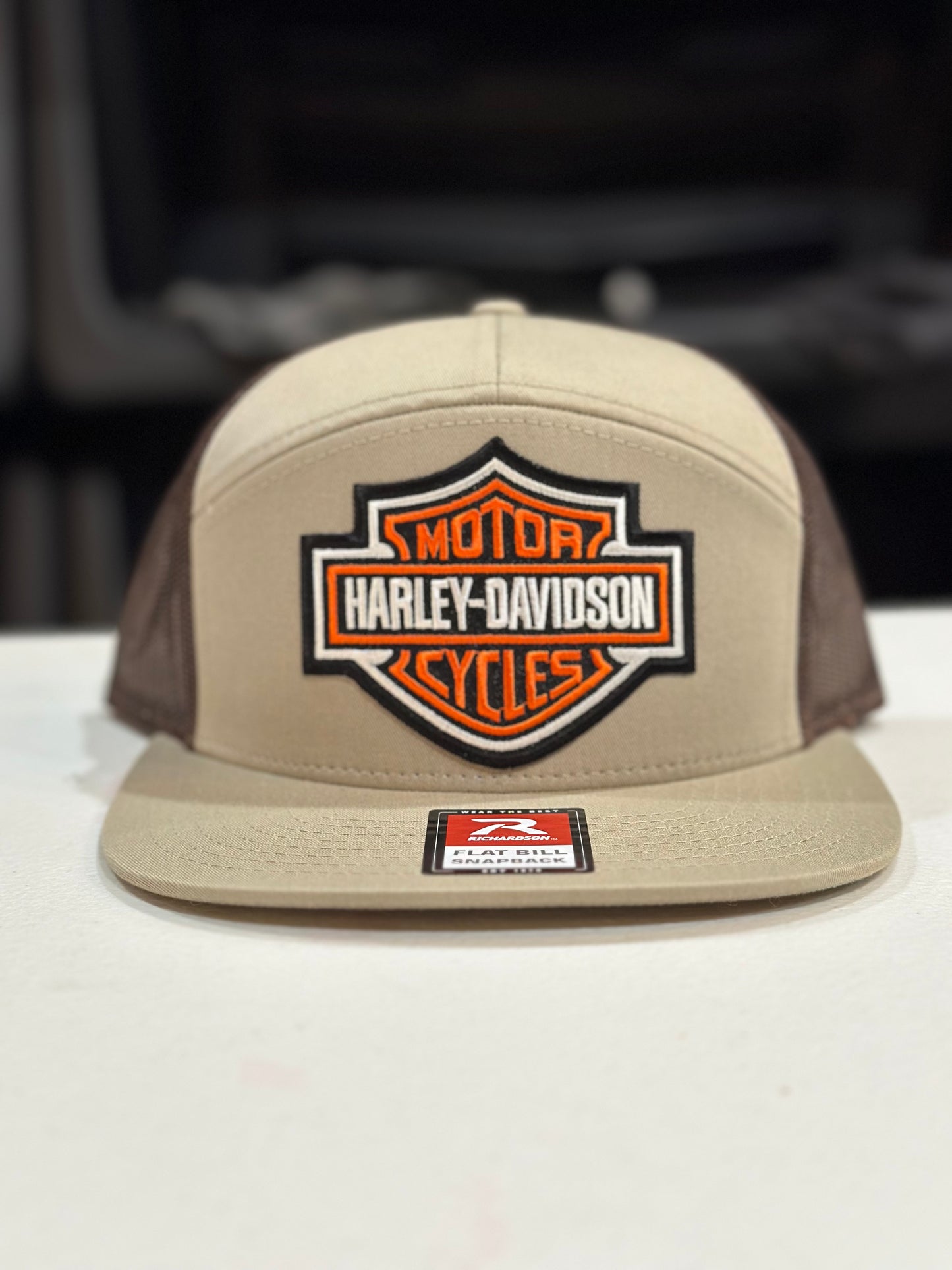 Harley Shield 7 Panel Tan/Brown